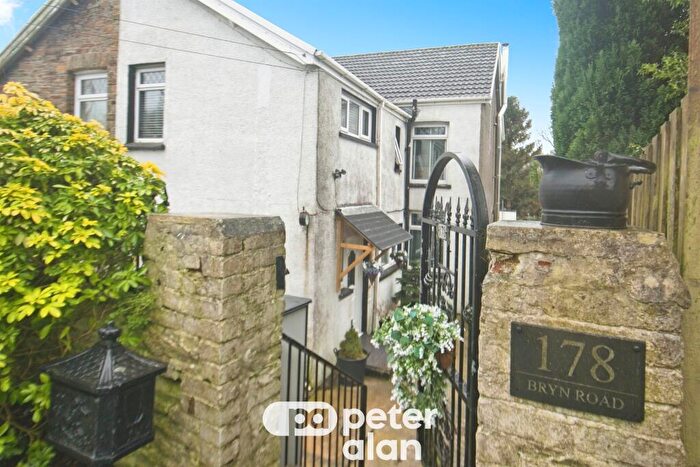 3 Bedroom Semi Detached House For Sale In Bryn Road, Brynmenyn, Bridgend, CF32