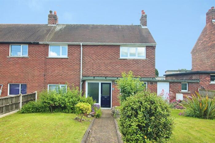 3 Bedroom Semi Detached House For Sale In Springfield Road, Sherburn In Elmet, LS25