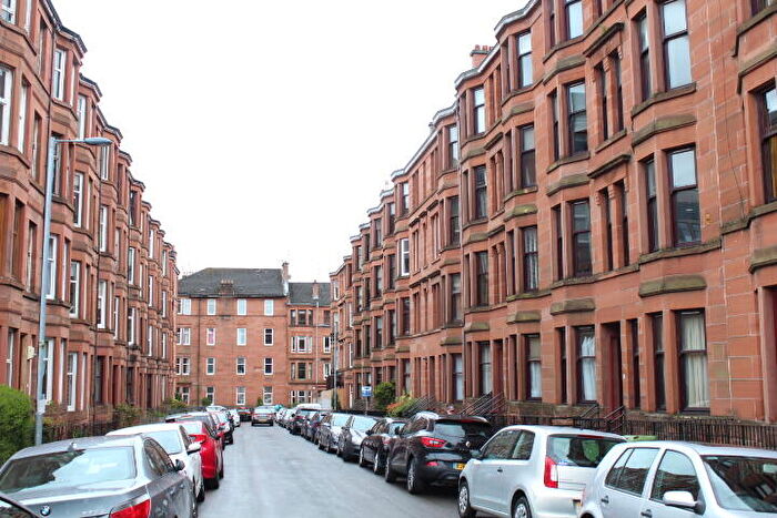 1 Bedroom Flat To Rent In Kildonan Drive, Thornwood, G11