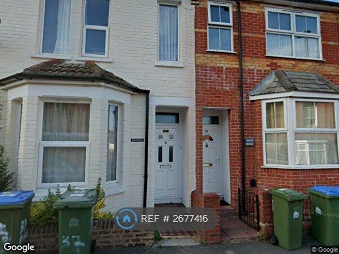 4 Bedroom Semi-Detached House To Rent In Mordaunt Road, Southampton, SO14