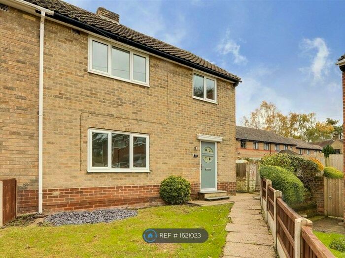 3 Bedroom Semi-Detached House To Rent In Hill Road, Bestwood Village, Nottingham, NG6