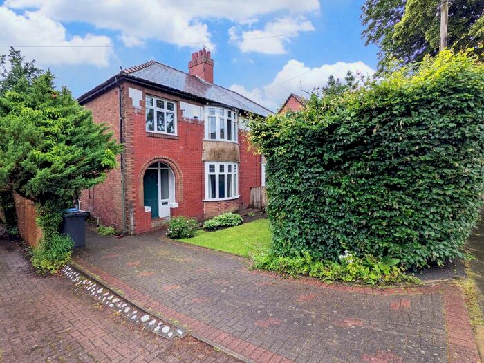 3 Bedroom Semi-Detached House To Rent In Fieldhouse Lane, North End, DH1