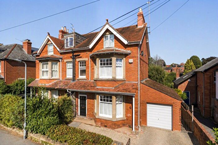 5 Bedroom Semi Detached House For Sale In Grove Avenue, Yeovil, Somerset, BA20