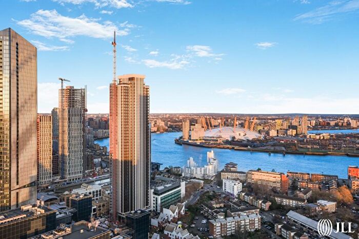 1 Bedroom Flat To Rent In Arena Tower, Crossharbour Plaza, E14