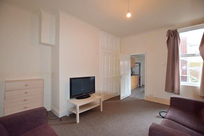 2 Bedroom Flat To Rent In Forsyth Road, Newcastle Upon Tyne, NE2