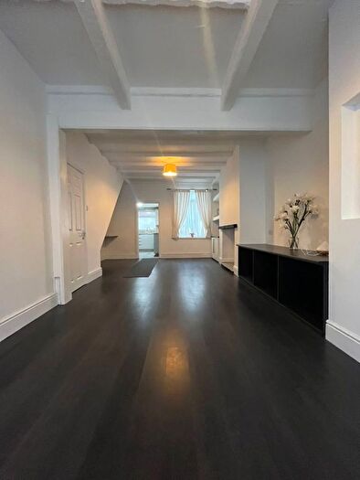 2 Bedroom Property To Rent In John Street, Lancashire, FY5