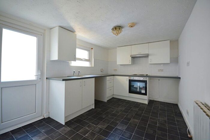 1 Bedroom Flat To Rent In Clarendon Road, Cliftonville, CT9