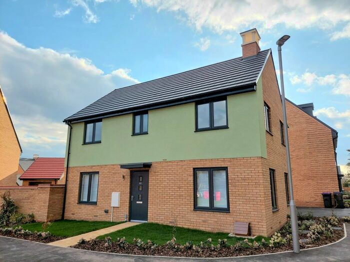 4 Bedroom Detached House To Rent In Delphian Way, Bishop's Stortford, CM23