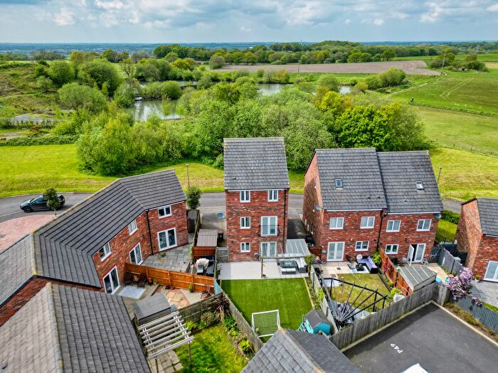 4 Bedroom Detached House For Sale In Brick Kiln Grove, Billinge, Wigan, WN5