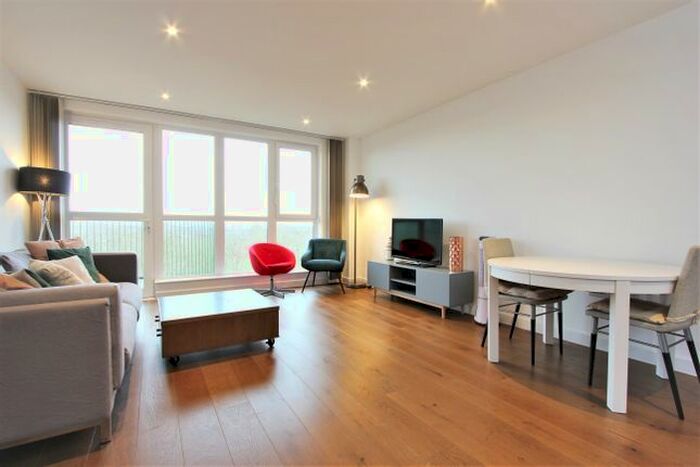 1 Bedroom Flat To Rent In Grayston House, Astell Road, London, SE3