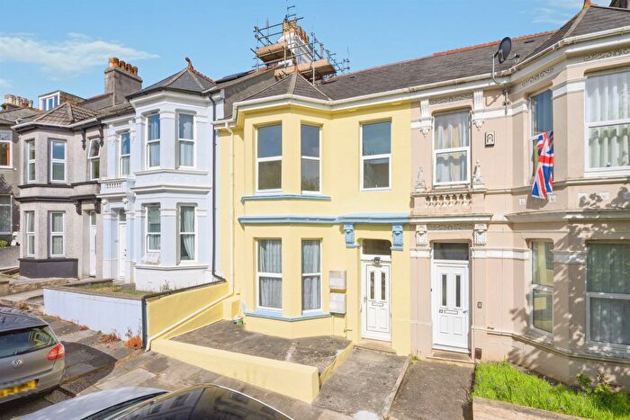 2 Bedroom Flat For Sale In Diamond Avenue, Plymouth, PL4