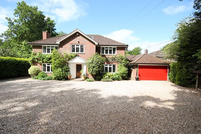 5 Bedroom Detached House For Sale In Redwood Lane, Medstead, GU34