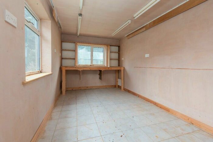 3 Bedroom Semi-Detached House For Sale In Walden Crescent, Stockport, Greater Manchester, SK7