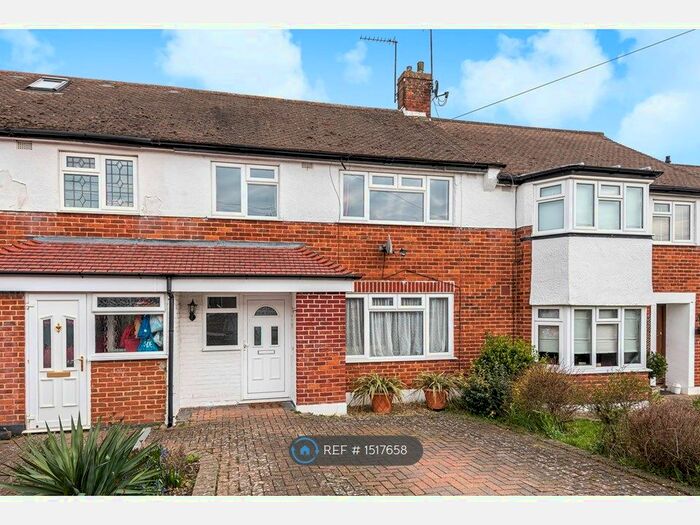 3 Bedroom Terraced House To Rent In Southlands Avenue, Orpington, BR6
