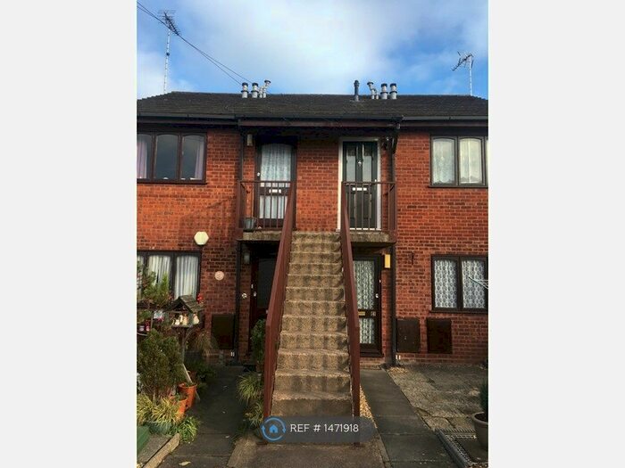 1 Bedroom Flat To Rent In Chestnut Court, Kidderminster, DY11