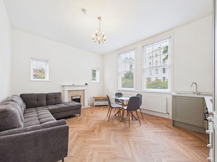 1 Bedroom Flat To Rent In Flat, Newcastle Drive, Nottingham, Nottinghamshire, NG7