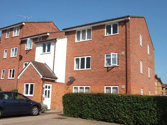 Studio To Rent In John Williams Close, London, SE14
