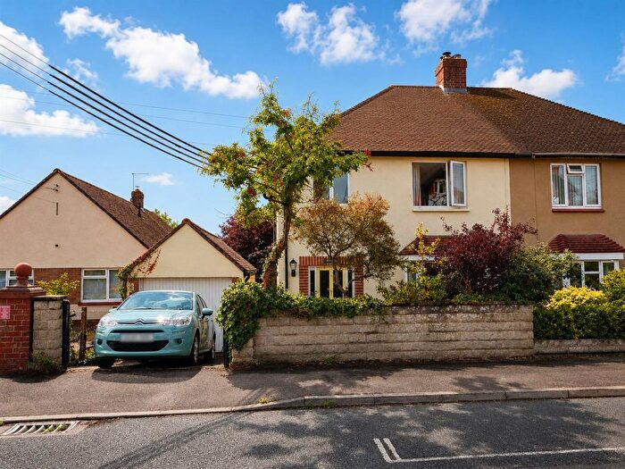 3 Bedroom Semi-Detached House For Sale In St Cyrils Road, Stonehouse, GL10