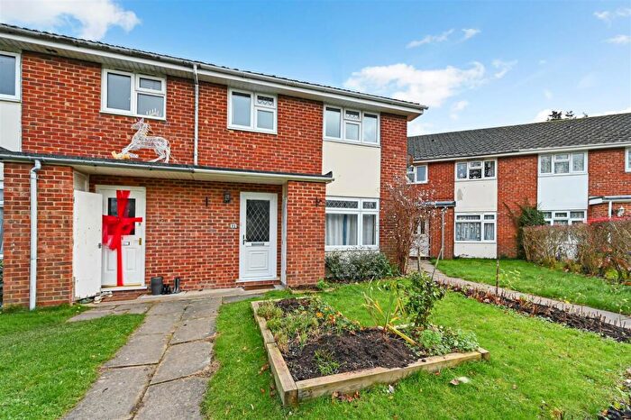 3 Bedroom House To Rent In Elizabeth Road, Chichester, PO19