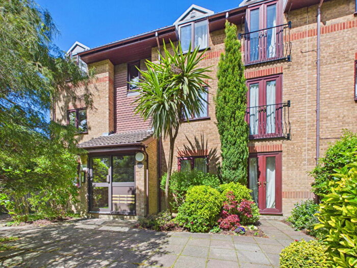 Studio For Sale In Westlands, Kings Road, Horsham, West Sussex., RH13