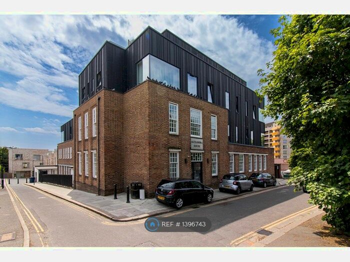 1 Bedroom Flat To Rent In Oldham Terrace, London, W3