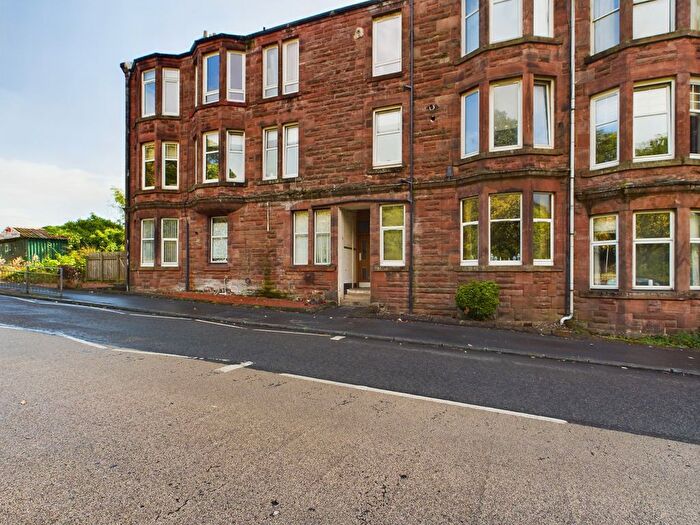 2 Bedroom Flat To Rent In -, Dumbarton Road, Bowling, G60