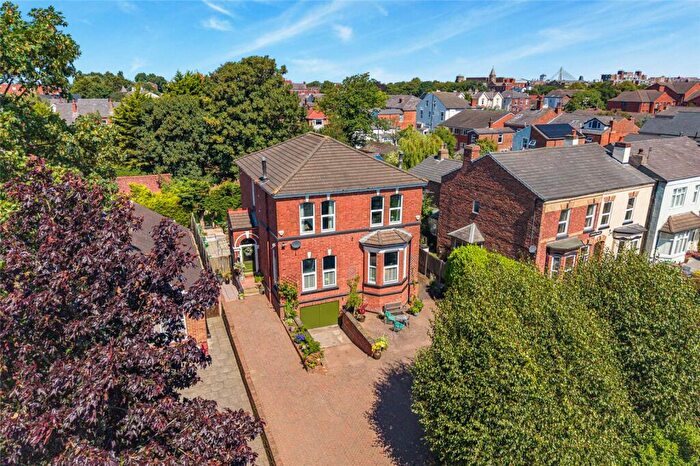 5 Bedroom Detached House For Sale In Hollybrook Road, Birkdale, Merseyside, PR8