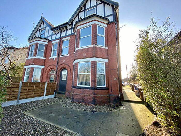 1 Bedroom Flat To Rent In Manchester Road, Manchester, M34