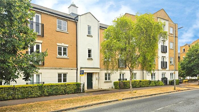 2 Bedroom Flat For Sale In Tufnell Way, Colchester, Essex, CO4