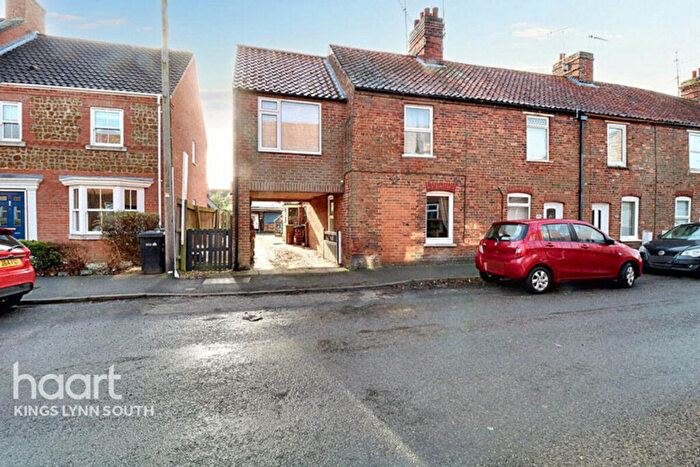 3 Bedroom End Of Terrace House For Sale In Station Road, Snettisham, PE31