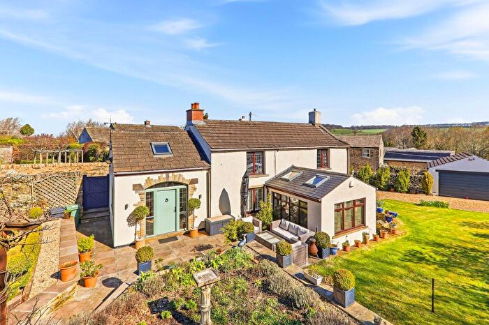 3 Bedroom Detached House For Sale In Pinfold Farm, Town End Lane, Lepton, HD8