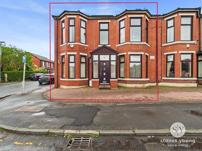 7 Bedroom End Of Terrace House For Sale In Coniston Road, Blackburn, BB1