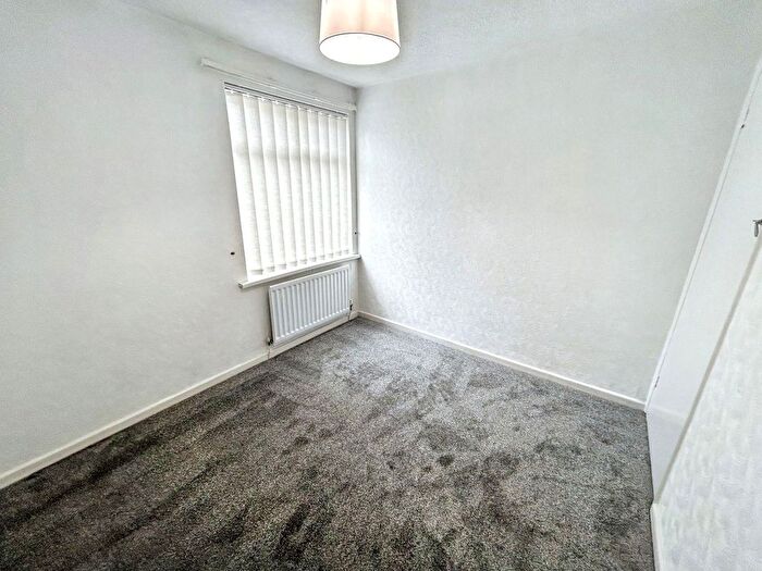 2 Bedroom Bungalow For Sale In Windsor Close, Whickham, Newcastle Upon Tyne, NE16