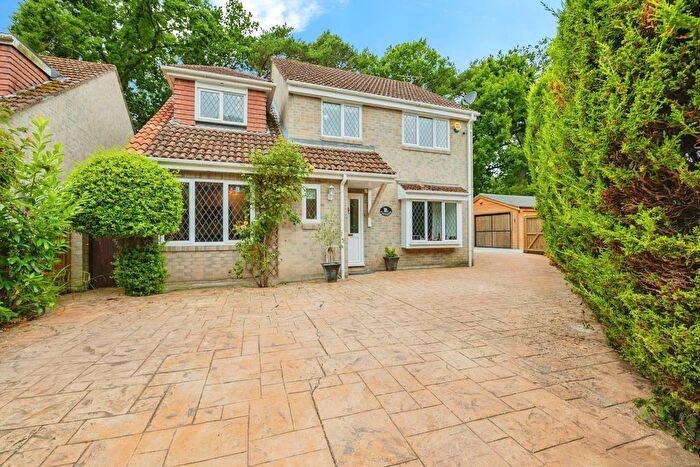 5 Bedroom Detached House For Sale In Chestnut Drive, Ashurst, Southampton, Hampshire, SO40