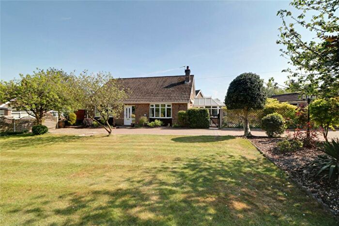 4 Bedroom Bungalow For Sale In Messingham Lane, Scawby, Brigg, Lincolnshire, DN20