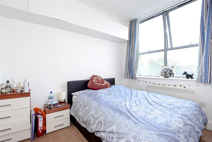 2 Bedroom Apartment To Rent In Katesgrove Court, Basingstoke Road, Reading, Berkshire, RG2