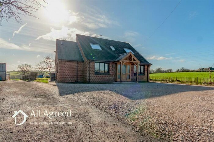 4 Bedroom Detached House To Rent In Scarsdale House Farm Bungalow, Loscoe Denby Lane, Loscoe, DE75