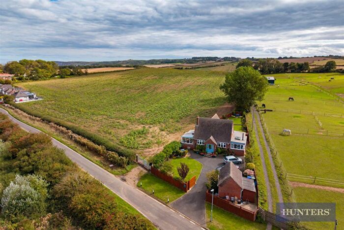 4 Bedroom Detached House For Sale In Sands Road, Hunmanby Gap, Filey, YO14