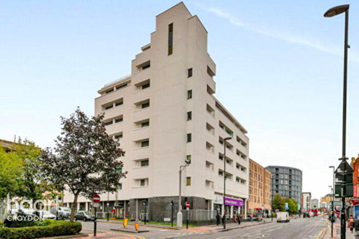 2 Bedroom Apartment For Sale In London Road, Croydon, CR0