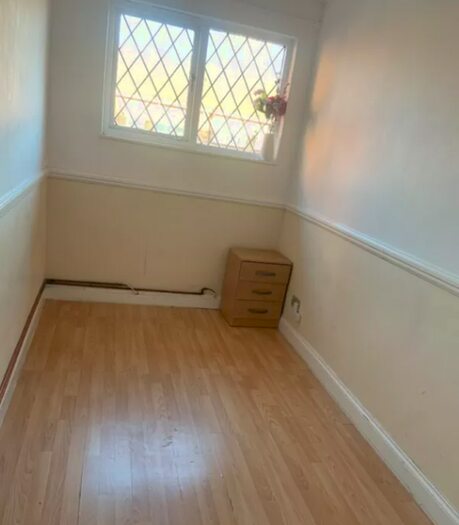 5 Bedroom Terraced House To Rent In Canterbury Place, London SE17