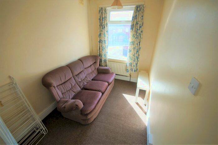 4 Bedroom End Of Terrace House To Rent In St. Georges Road, Stoke, Coventry, CV1