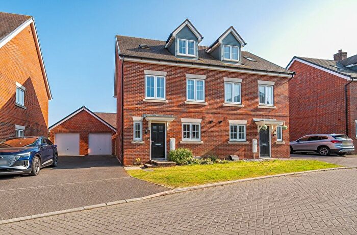 3 Bedroom Semi Detached House To Rent In Coppice Road, Worthing, West Sussex, BN13