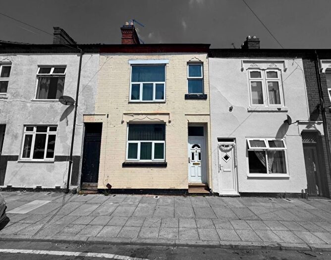 3 Bedroom Terraced House For Sale In Beatrice Road, Newfoundpool, Leicester, LE3