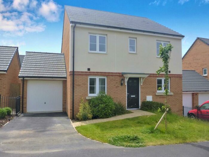 4 Bedroom Detached House To Rent In Curlew Road, Bude, EX23