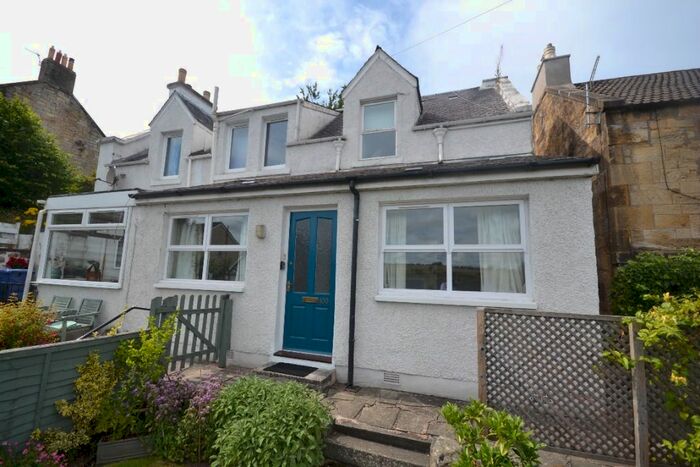 2 Bedroom Flat To Rent In Kirkhill Road, Penicuik, Midlothian, EH26