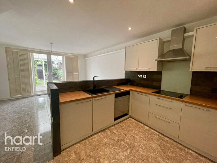 4 Bedroom Terraced House To Rent In Devonshire Road, London, N9