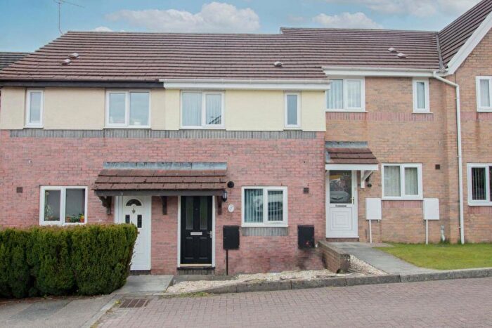 2 Bedroom House To Rent In Newfoundland Way, Blackwood, NP12