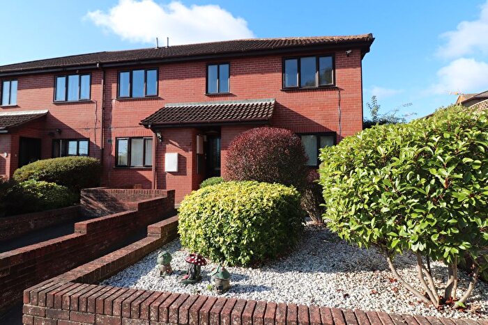 1 Bedroom Flat To Rent In Highfield Road, Billericay, CM11