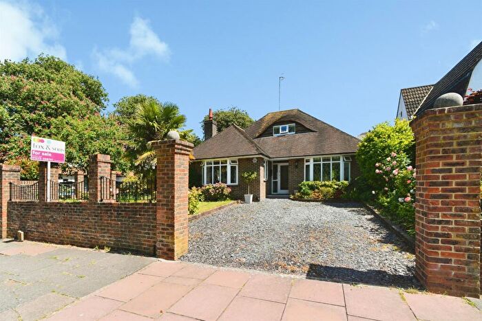 4 Bedroom Detached Bungalow For Sale In The Woodlands, Brighton, BN1