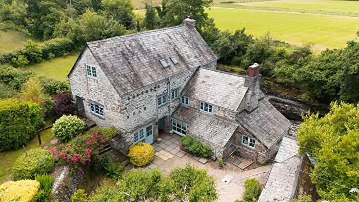 5 Bedroom Detached House For Sale In Brook Lane, Tavistock, PL19